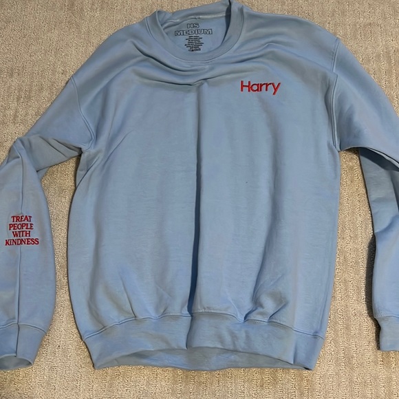 Tops - Harry Styles